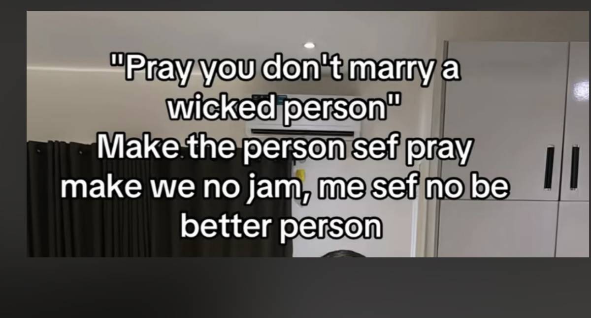 ππ€£π€£π€£ make everybody pray ohπ€£ππ