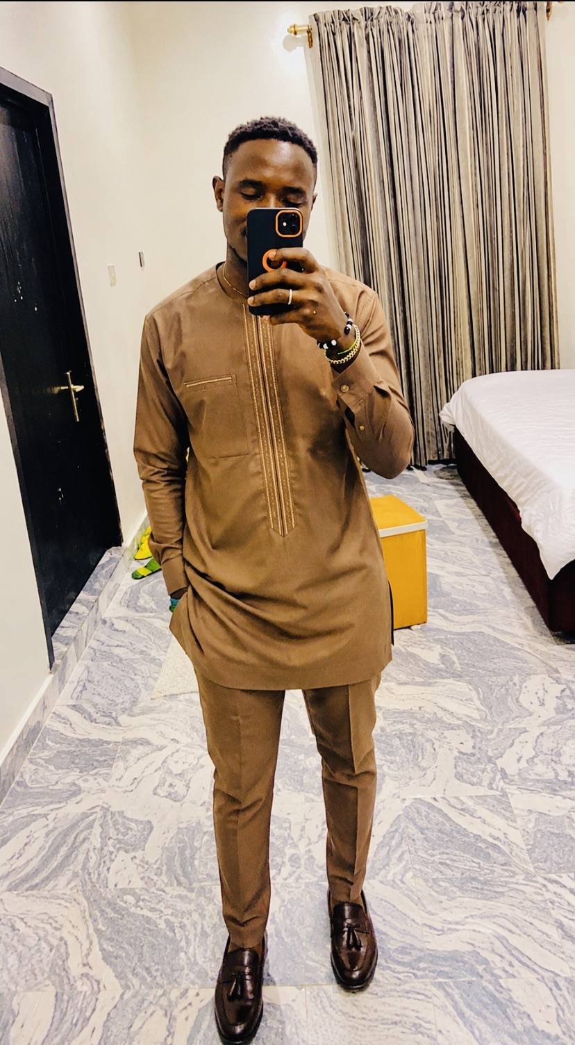 Hello guys, this is my first post here on lekeelekee. Let's connect