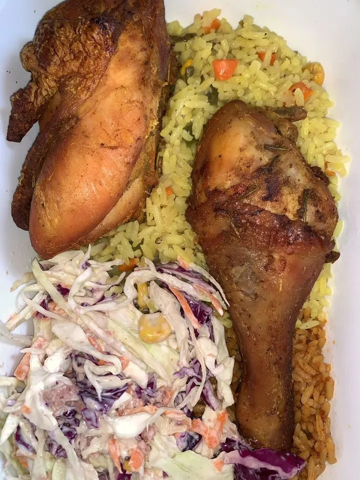 Make I chop better food eii
Body no be fire wood ๐
Only 1 person that can join me oo ๐
I no need...