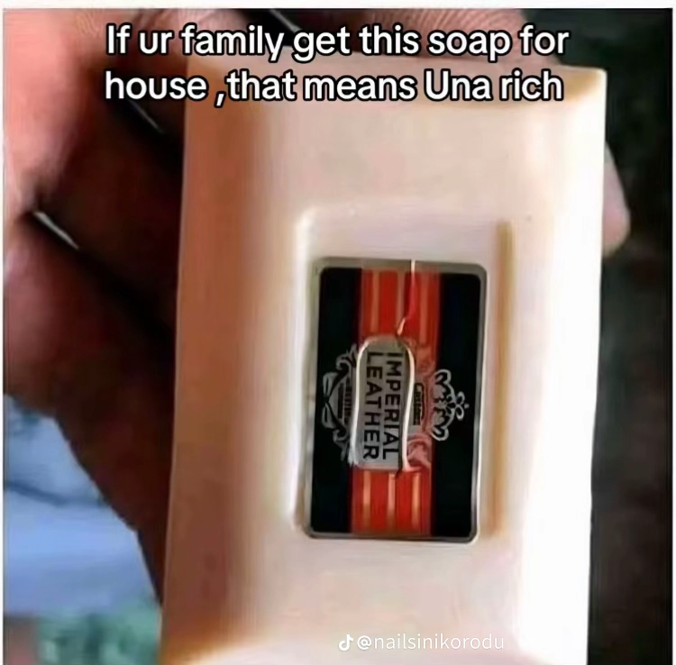 who bath u??