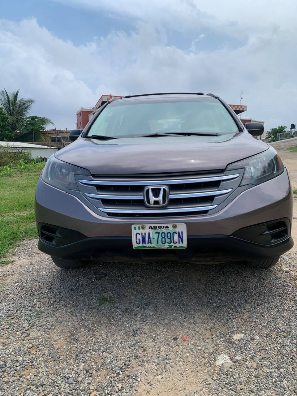 Belgium standard used 2014 Honda CR-V AWD. Key start, fabric seats, engine and gear are untouched wi...