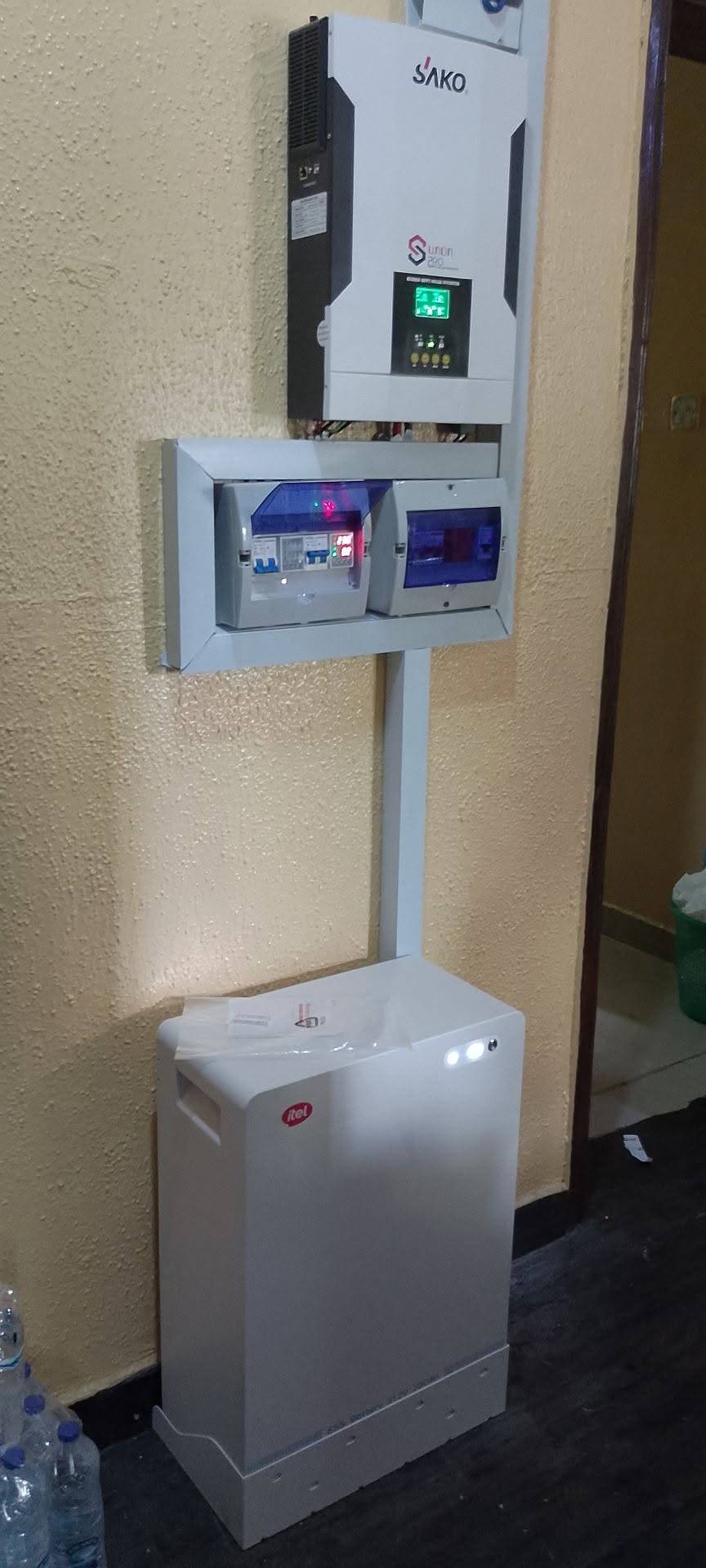 Another client enjoying uninterrupted power with our solar solution! โ๏ธ
System Configuration: ๐น 10k...