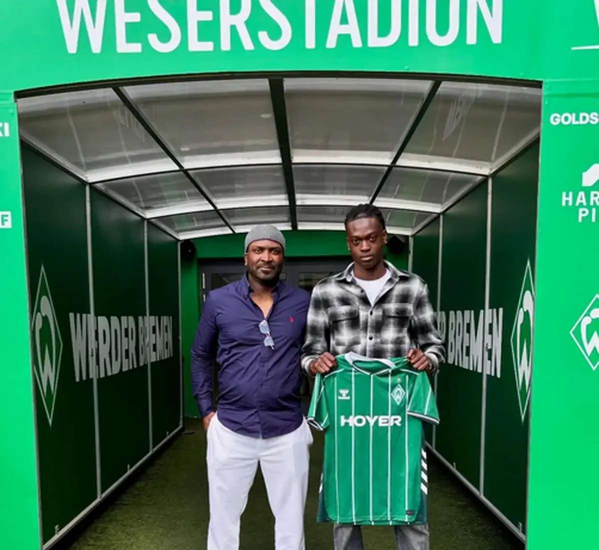 15-year-old Nigerian striker Favor James-Omobude has joined #Bundesliga team Werder Bremen ahead of...