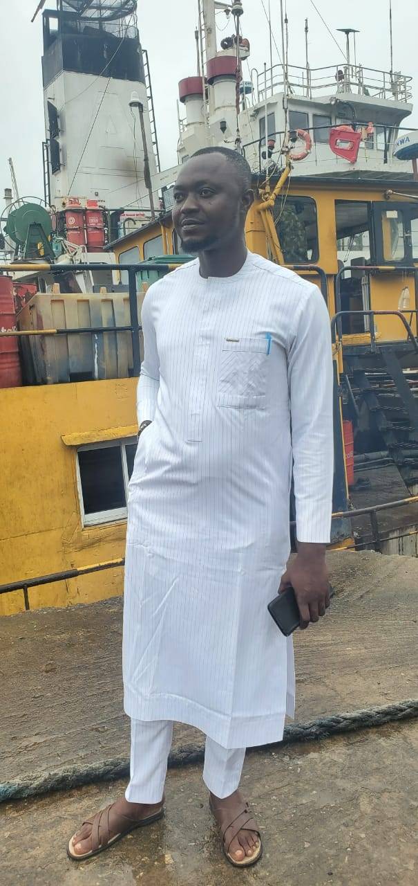Happy Sunday friends
I am new here let's connect