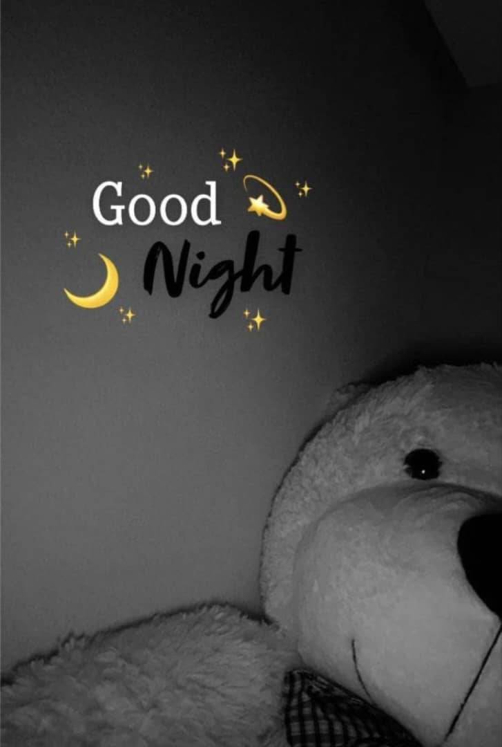 Are you still up? And what’s keeping you? 👀
Do you have a sleep schedule or you just sleep anytim...