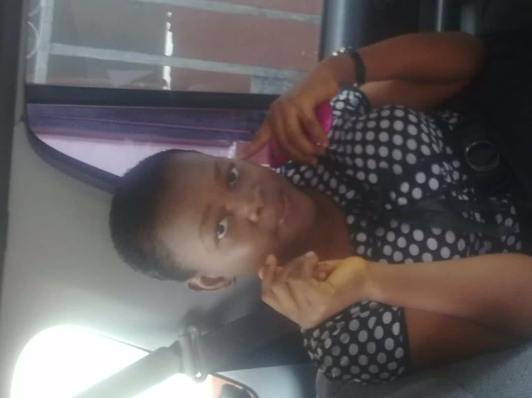 #LLThrowbackThursday
This was me in 2013 🤭🤭
My very first picture on an android phone.
My mo...
