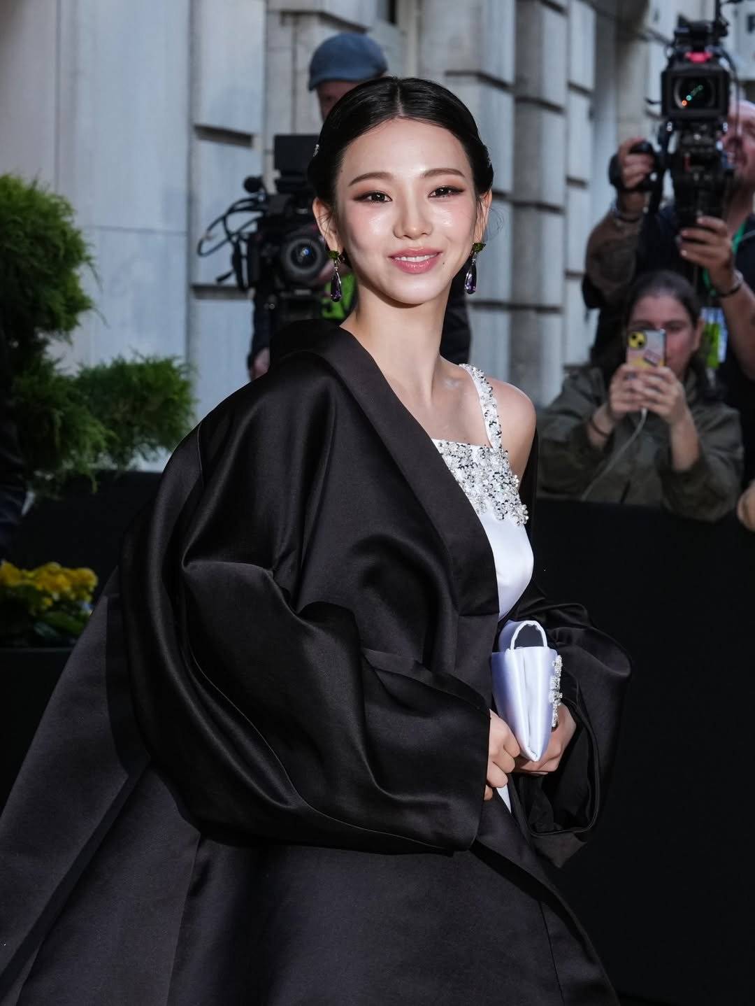 aespa members, superstars Karina and NingNing, at the #MetGala 2026.
#Kpop #aespa #Karina #NingNin...