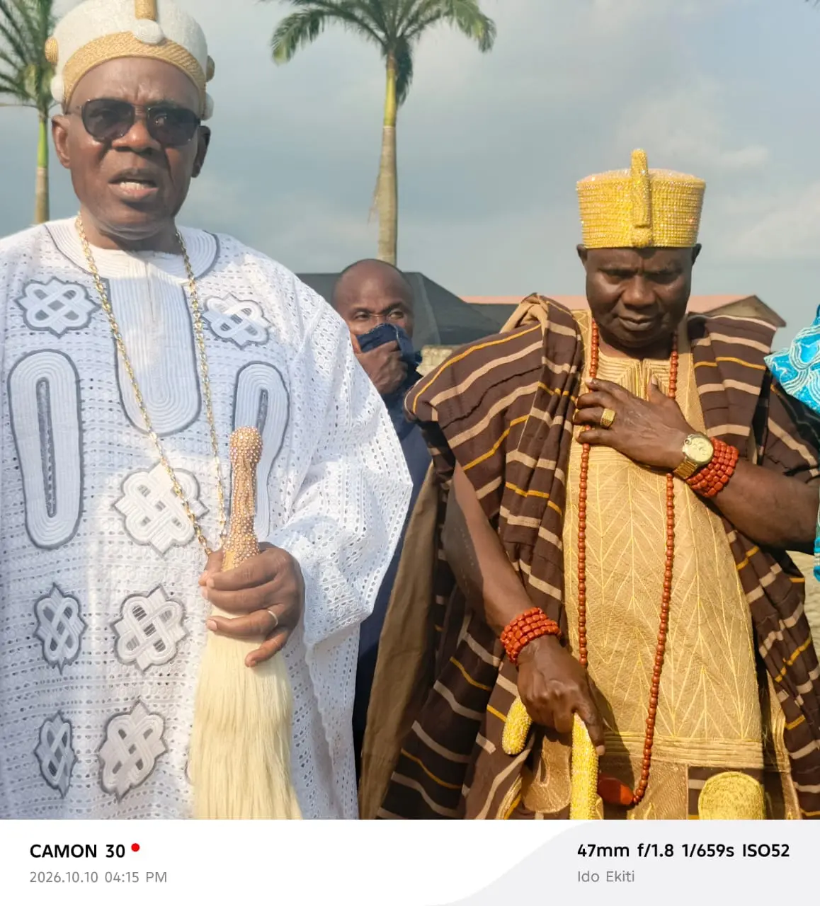*EKITI NORTH MONARCHS COMMEND SENATOR CYRIL FASUYI FOR ELECTRIFICATION PROJECT, PLEDGE SECOND-TERM S...