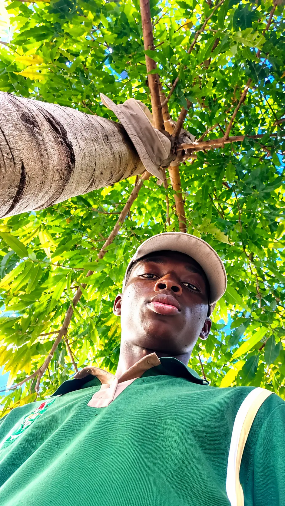 I'm new here i hope everyone can Welcome ๐ me and have a good life partner