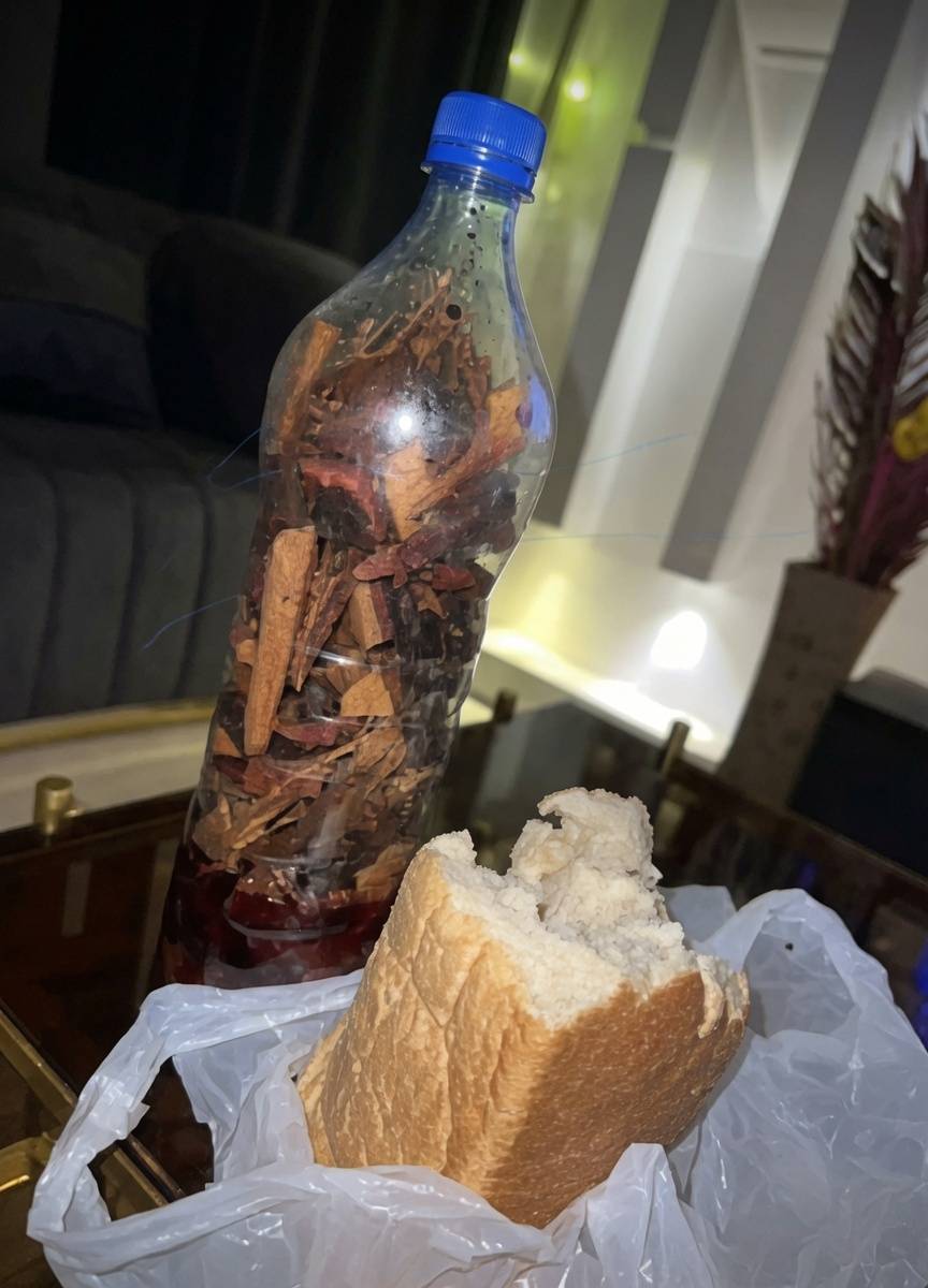 Breakfast is served.
Join me please ๐๐