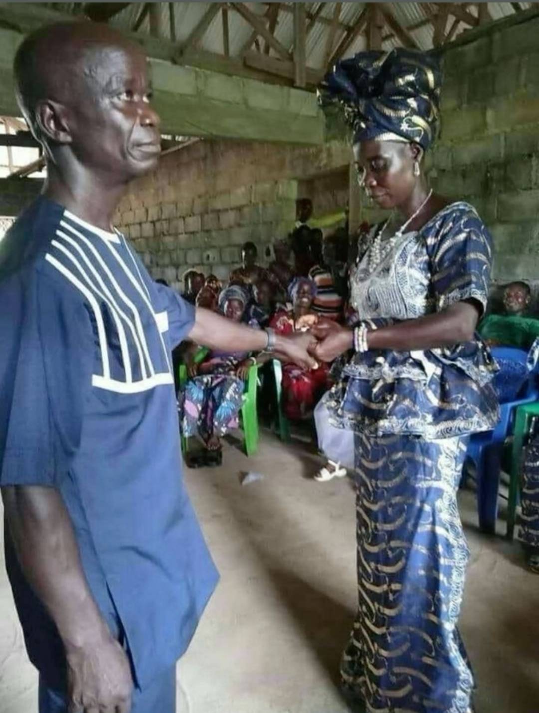 My uncle was really happy today as he renewed his marriage vow with his wife. Love is really beautif...