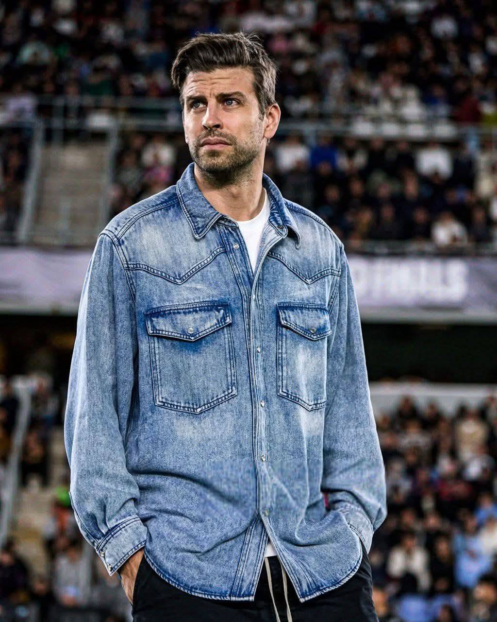 🚨BREAKING:!! Gerard Piqué hit with €200k fine for insider trading.
Back in 2021, the former defen...