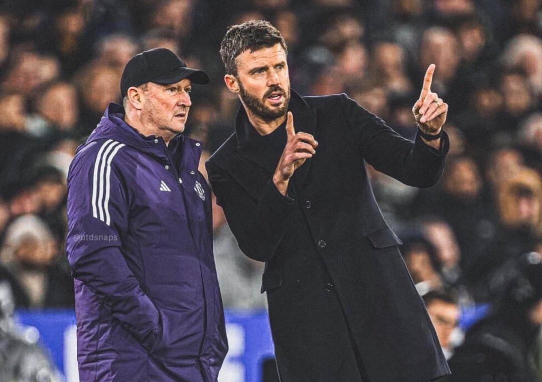 🚨 Not only Carrick: Steve Holland has also signed new contract at Manchester United.
Seen as cruci...