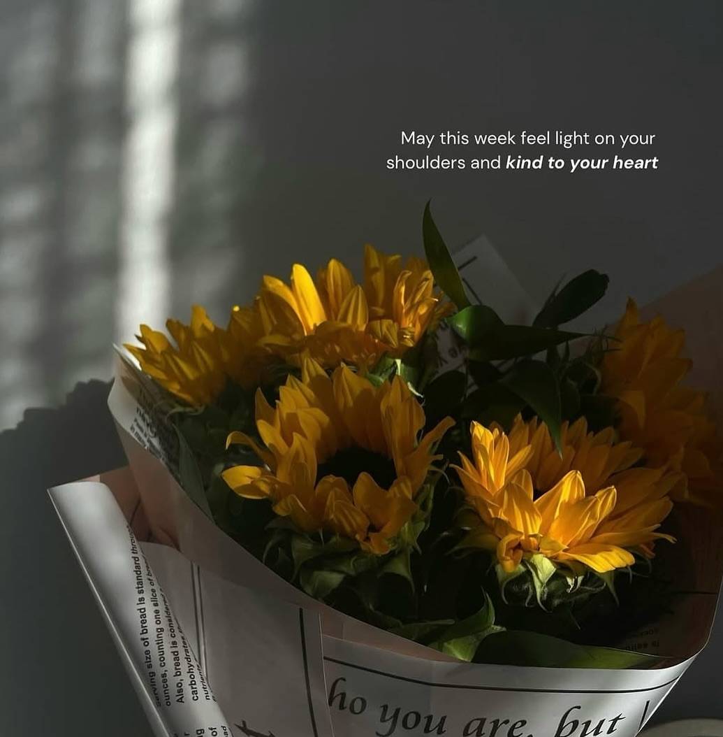 May the week be as bright as the yellow of this flowers ๐ป