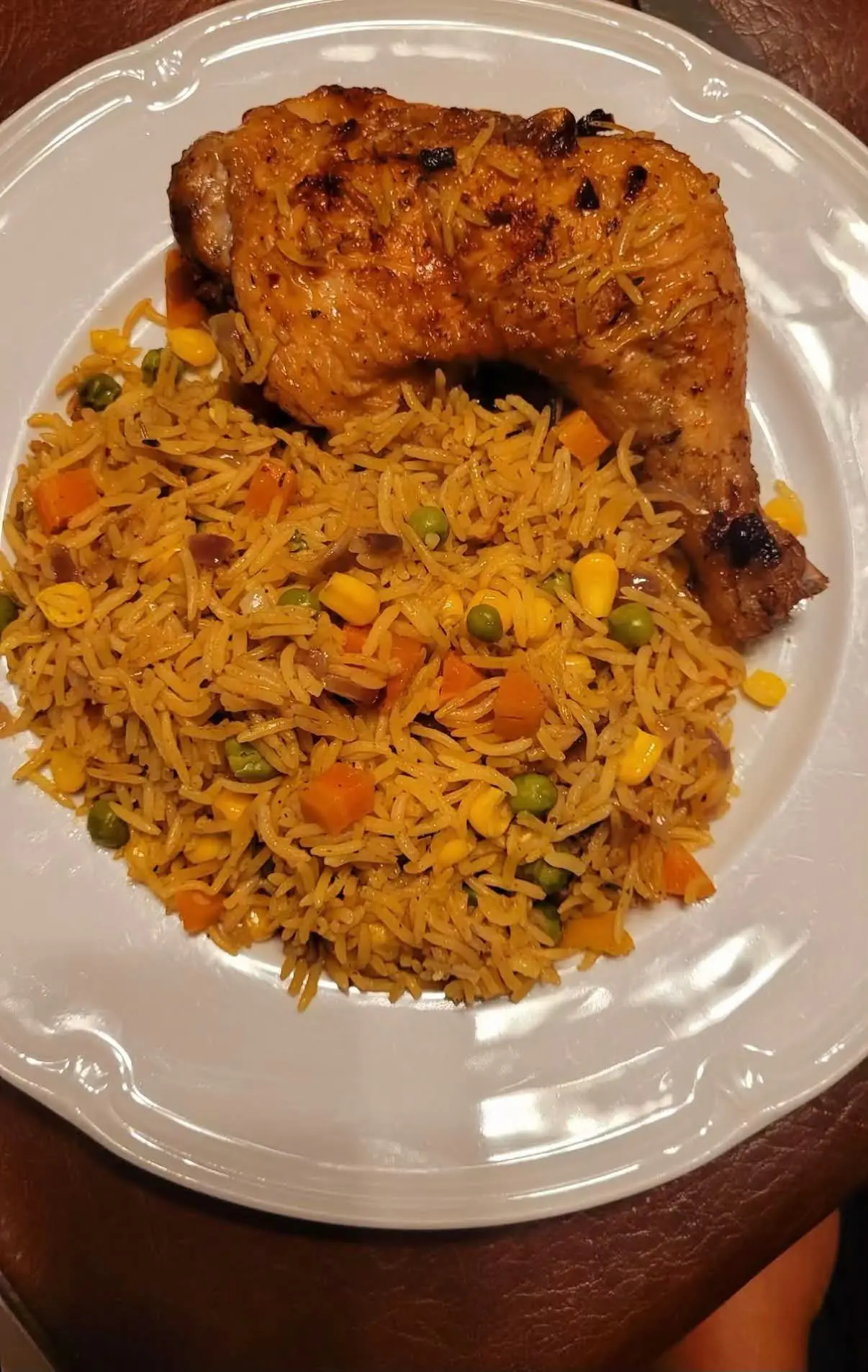 Sunday jollof rice for my lekeelekee family.
Tell me what is missen here ๐๐