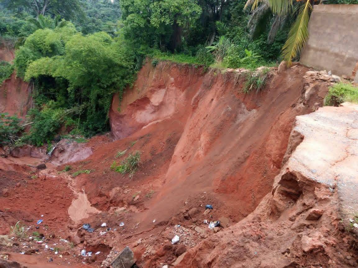Commissioner for Environment Inspects Erosion Sites in Bende and Umuahia North, Reaffirms Government...
