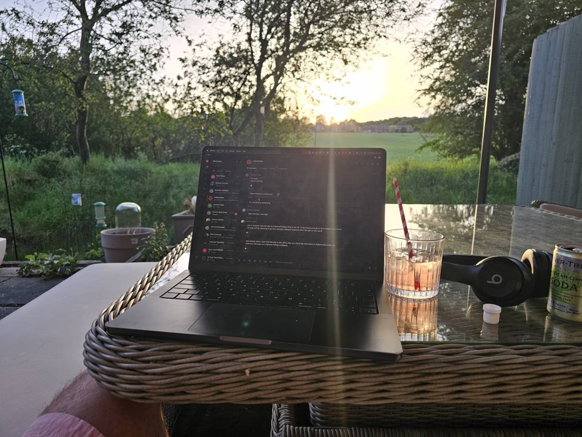 To work away on a Friday evening when the weather is like this is a true blessing.