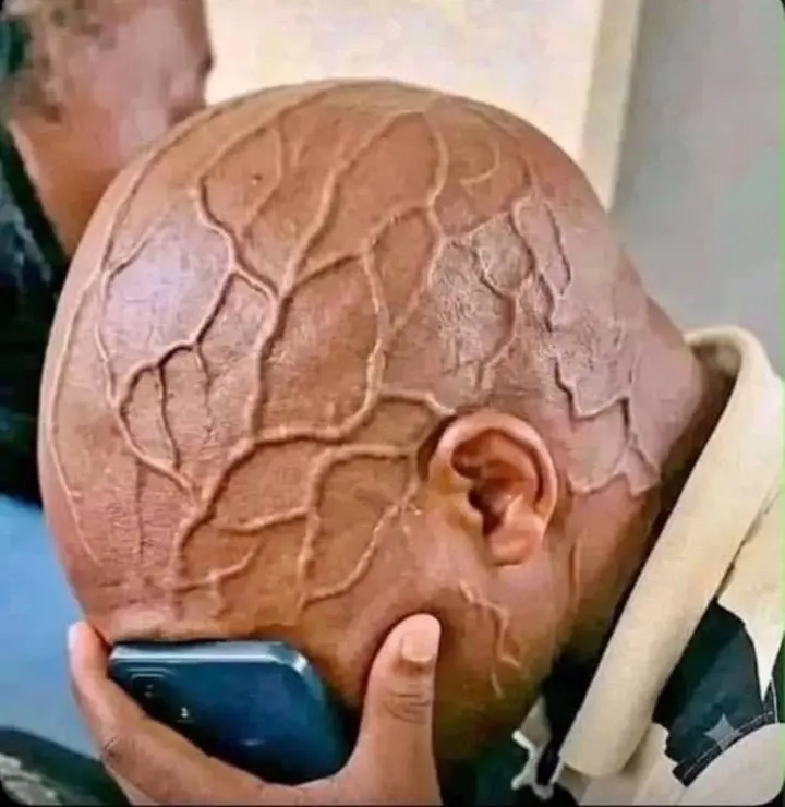 Who fit guess wetin this man dey think about🤔
If only those veins dey.....🌚