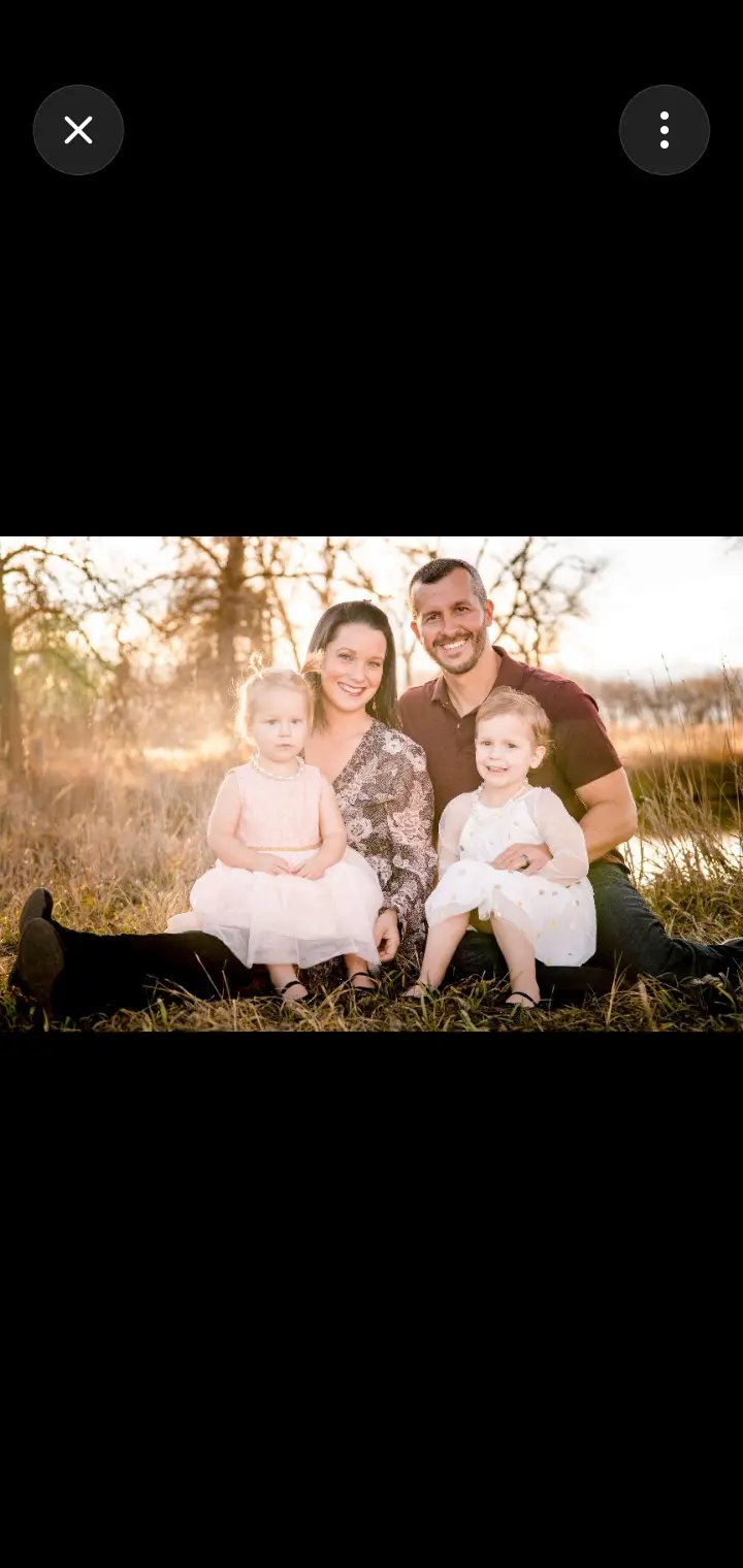 🕯️ THE WATTS FAMILY MURDERS: THE HUSBAND WHO PRETENDED HIS FAMILY WAS MISSING

On August 13, 2018, S...
