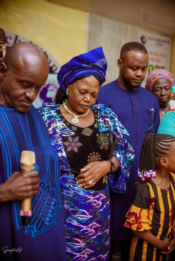 Happy Anniversary to my parents
Guys pls celebrate them for me 🥰🥰🥰
#LekeeLekee
#Trending
#Vir...