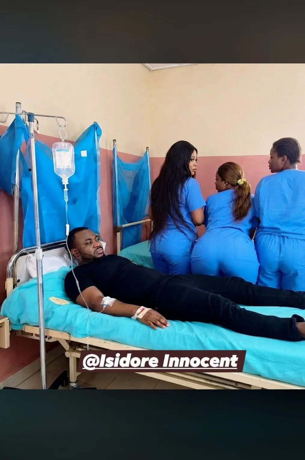 Na this kind hospital nai doctor dey plan to discharge me tomorrow, if i no sรญck again make i know w...