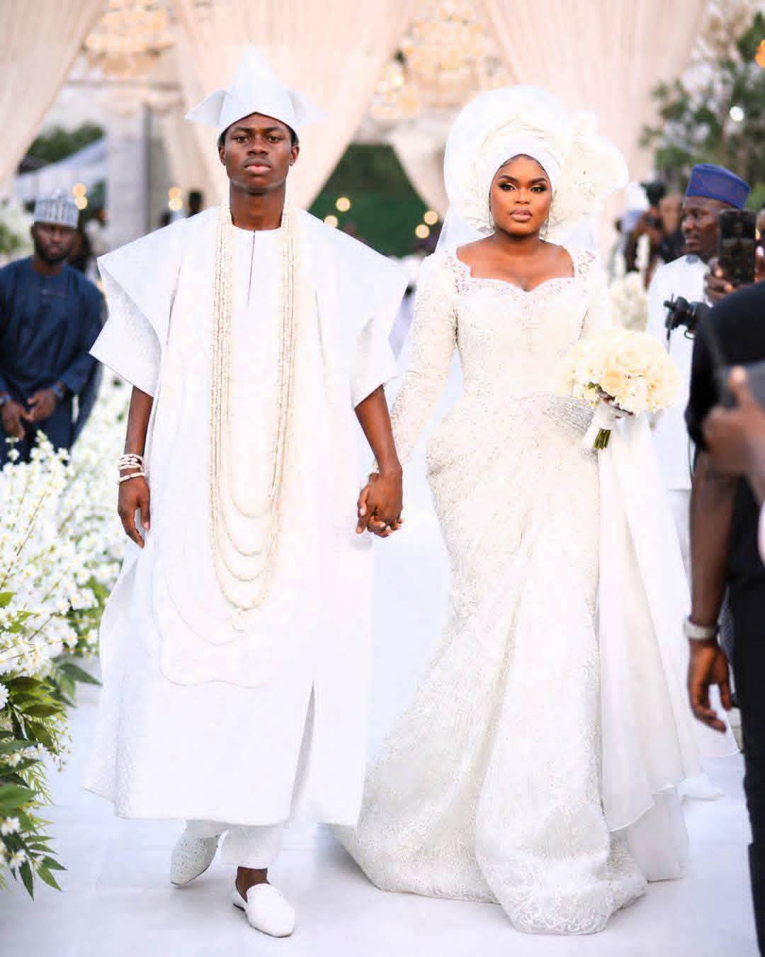 Congratulations to the latest couple in town, guys pls wish them well in this journey of marriage.
