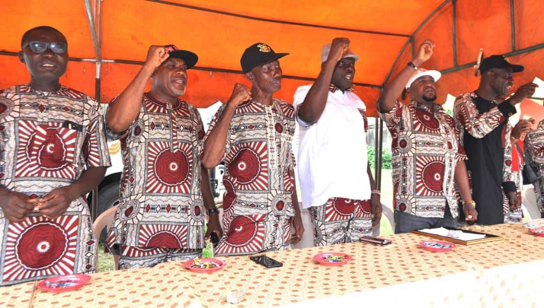 Aviation Workers Celebrate May Day in Lagos, Highlight Fuel Costs, Labour Challenges
https://news...