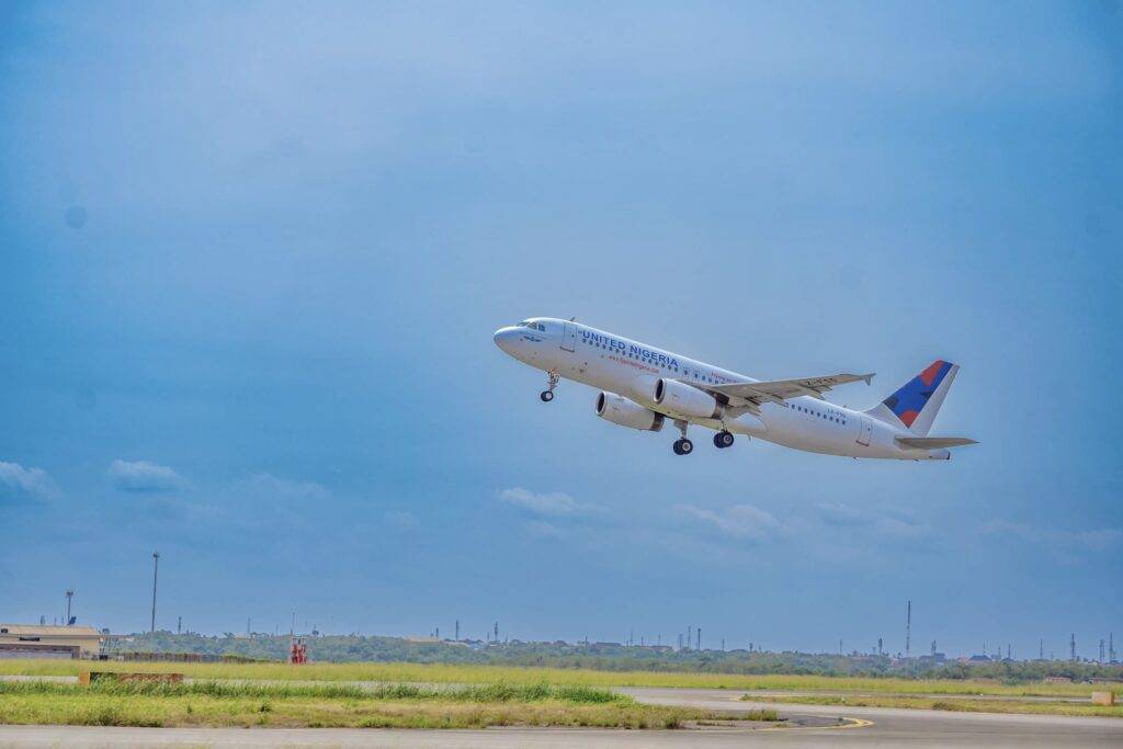 Passengers on United Nigeria Airlines May 29 Flights to Enjoy Samsung Galaxy Experience
https://n...