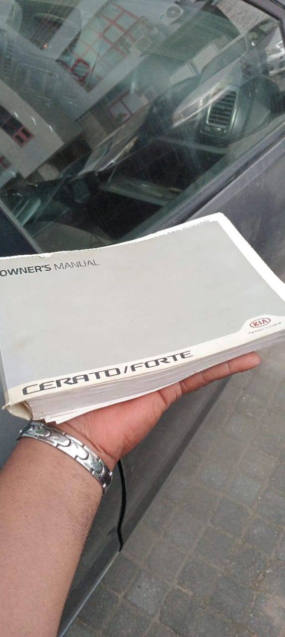 I always wonder....
Is there really a need for cars to have a manual booklet?
Has anyone ever read t...