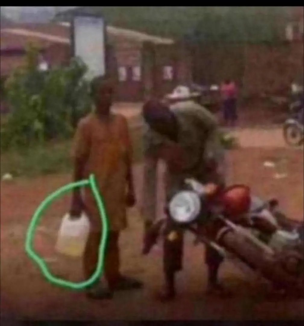 I'm done
Nigeria my foot
Am relocating
Currently in Nigeria your problem don't really concern any...