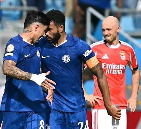 🗣 Scott Minto:
“I’m not saying the Chelsea players aren’t strong characters. I think Reece James i...