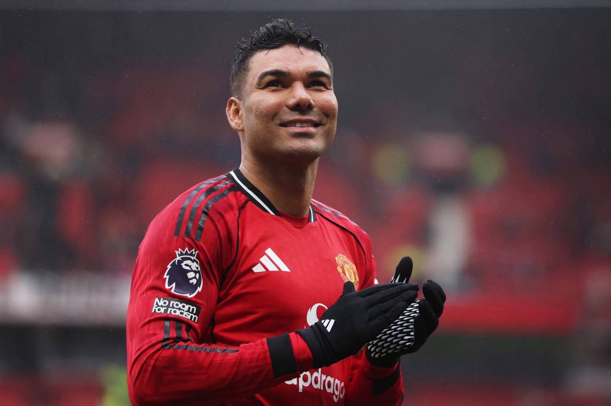 🗣️ Ruud Gullit: 

"They [Chelsea] need a Casemiro. ‘I need players with experience in midfield’ — an...