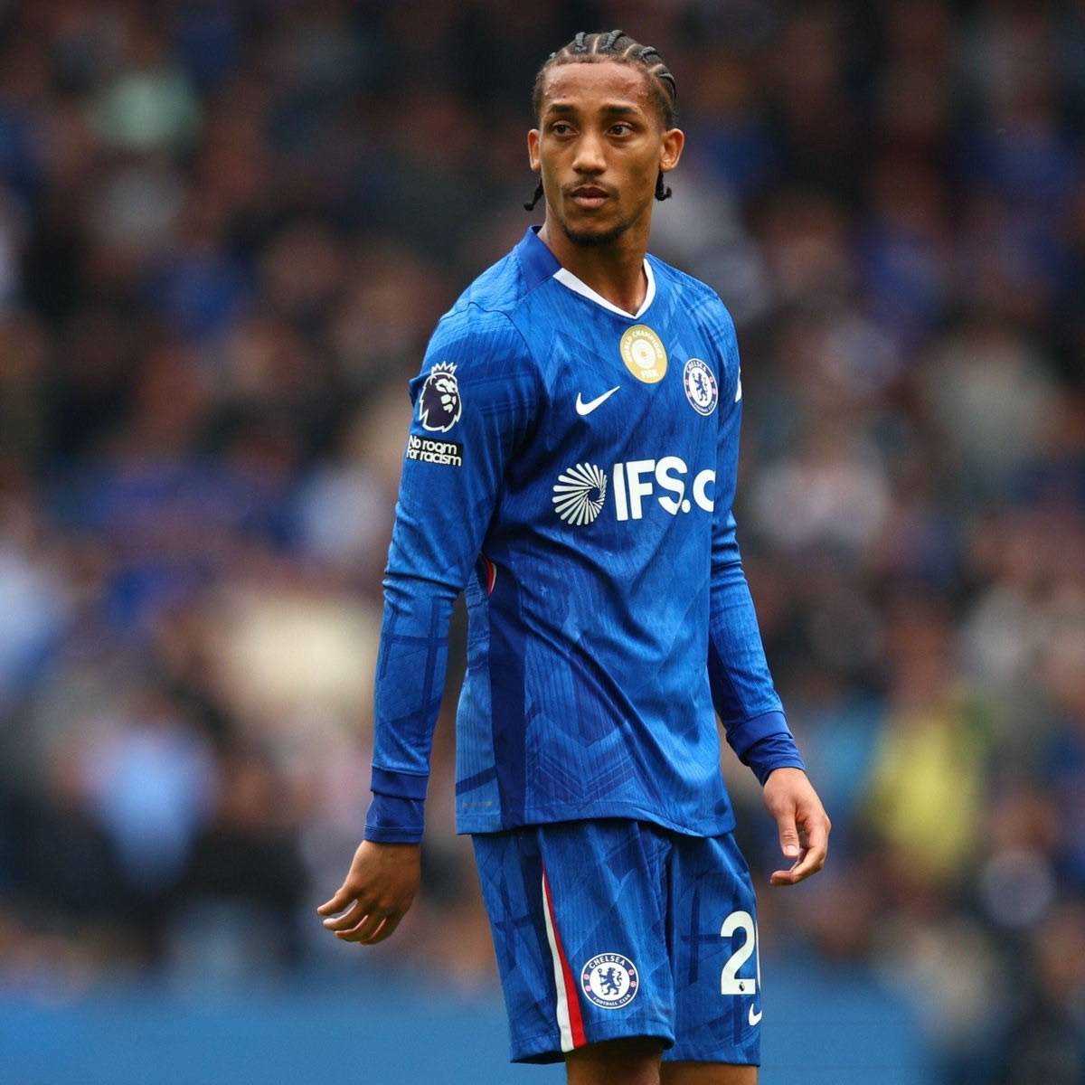 Joao Pedro's game by numbers vs. Liverpool:
38 touches
11 duels won
7 touches in opp. box
5/5 ta...