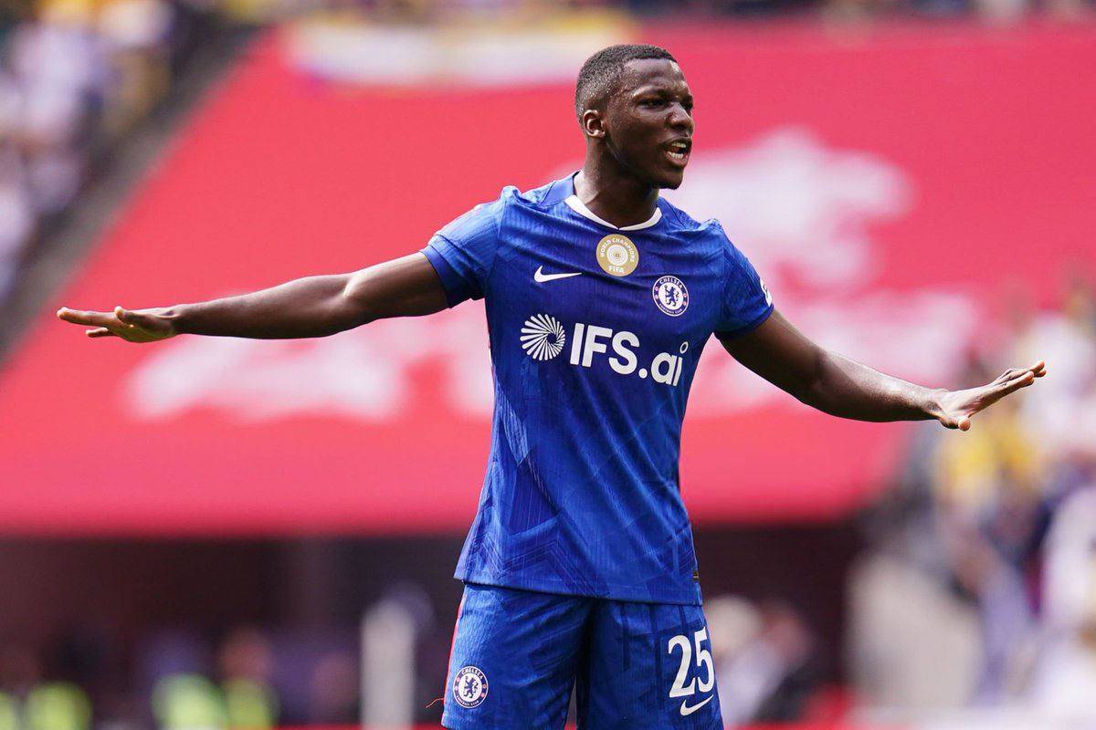 ๐ฃ Roberto De Zerbi:
"I think Caicedo is one of the best midfielders in the world."
#CFC | #Chelse...