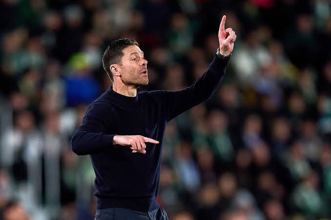 "I have been told from sources close to Chelsea that Xabi Alonso not wedded to that [three at the ba...