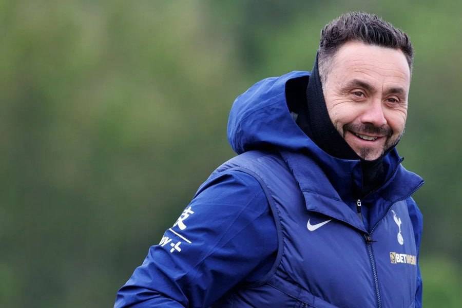 🗣 Roberto De Zerbi on Chelsea's form:

"They played two days ago [in the FA Cup final] very well, ma...