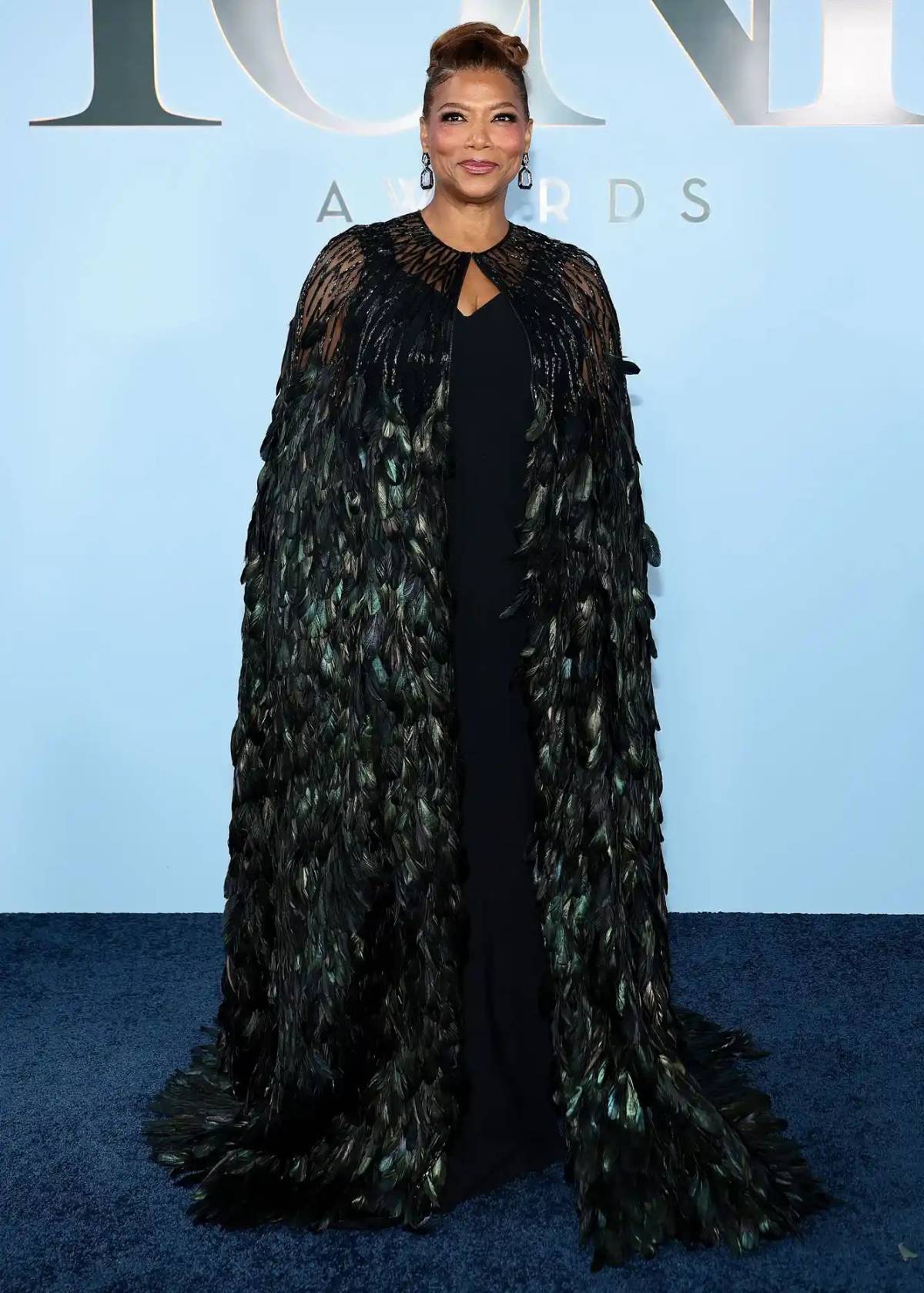 πΈπ Queen Latifah, Jeremy Pope, Danielle Brooks and Kara Young at the 2026 Tony Awards blue carpet...