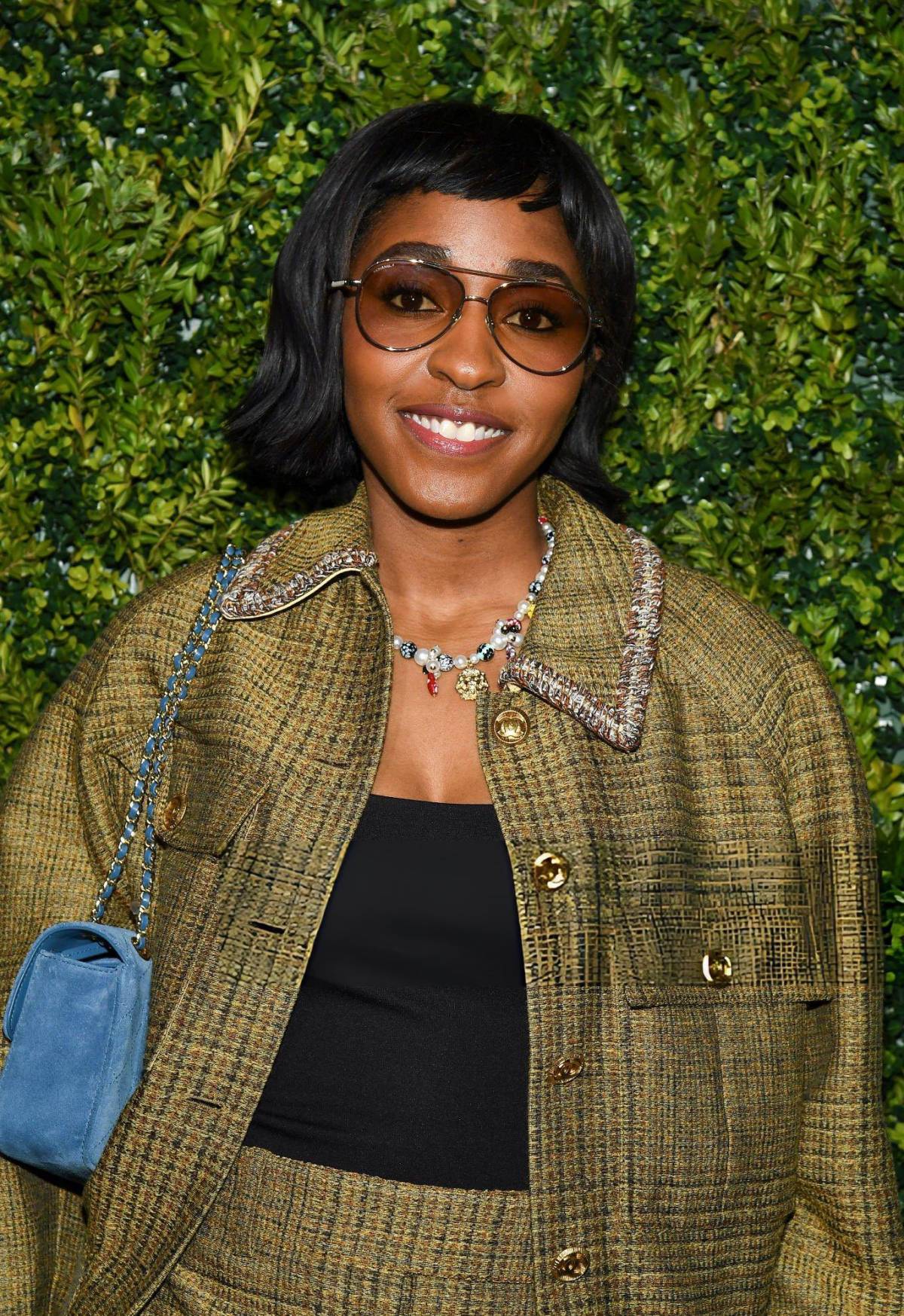 ๐ British-Nigerian actress, comedian, director and writer Ayo Edebiri wearing Chanel FW26 at the #C...