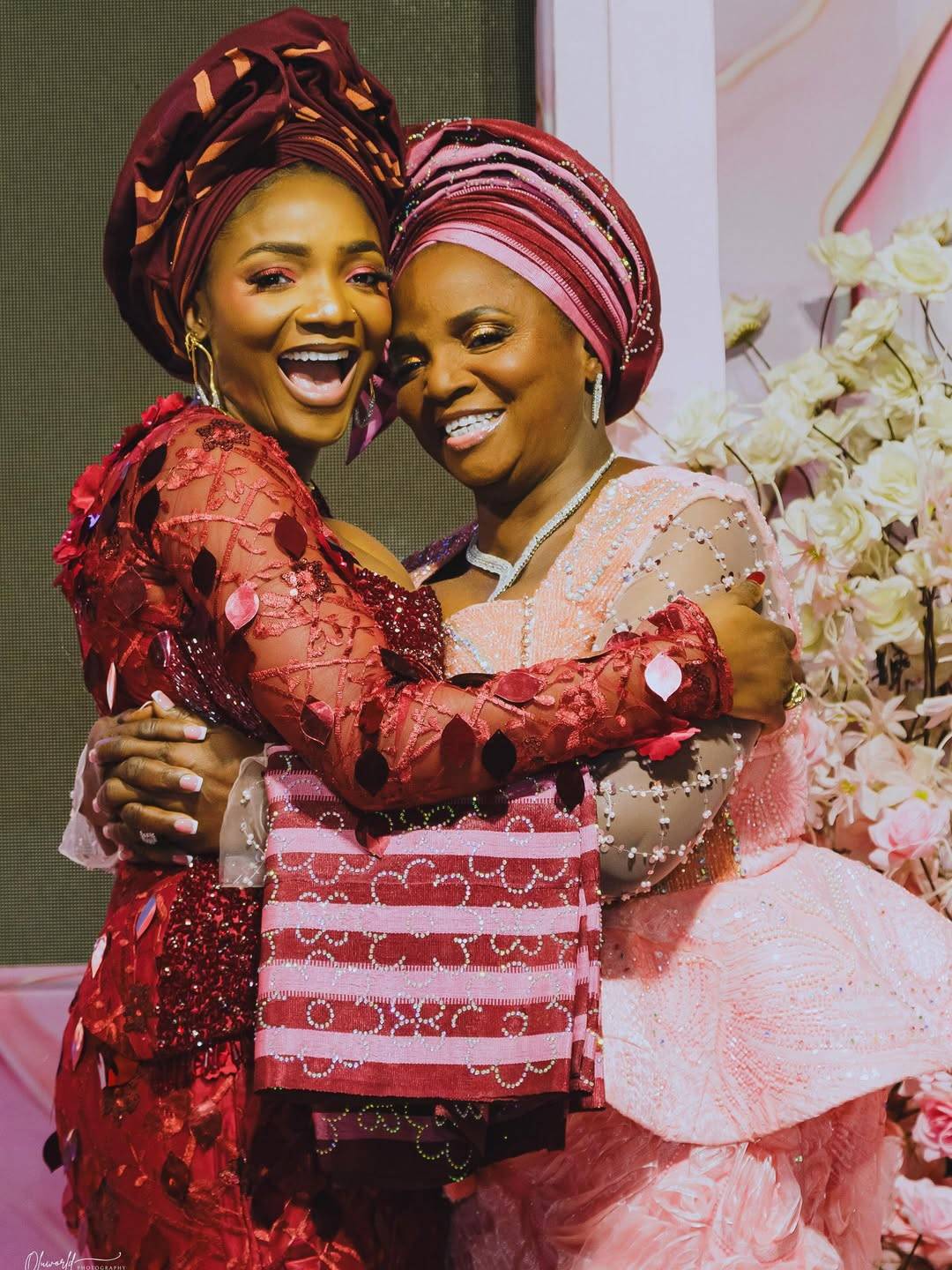 Simi celebrated her mother Jedidiah Ogunleye’s landmark 70th birthday party with a custom look perfe...