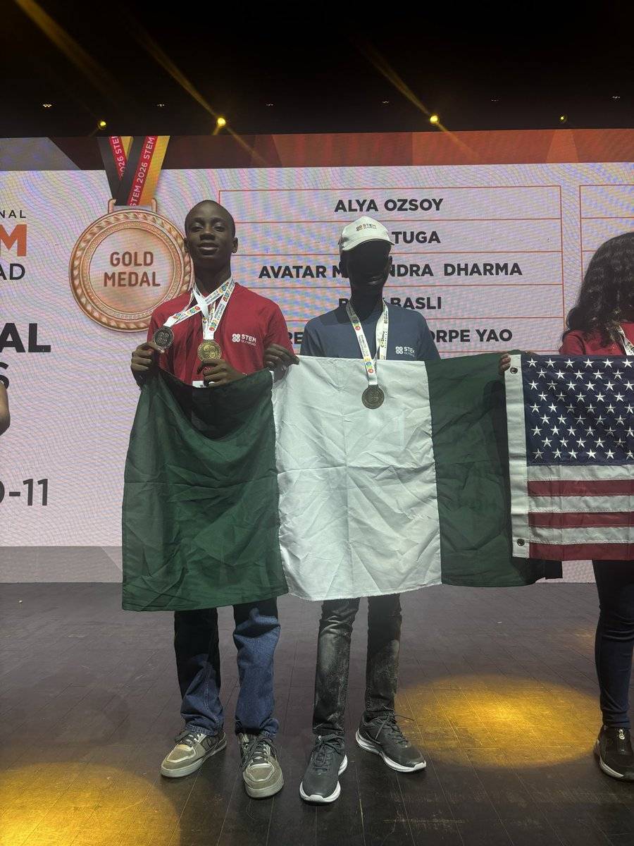 π³π¬ Nigerian students Egejurum Onyedikachi Ethan (11), Onwubiko Chimduebube Victor (13), and Don Anel...