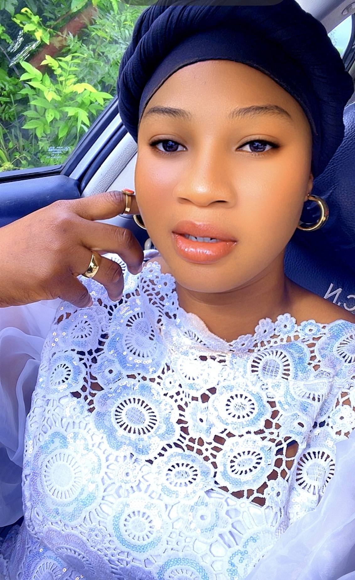 Happy Sunday Buddies ❤️❤️❤️
#LekeeLekee 
#Trending 
#abby