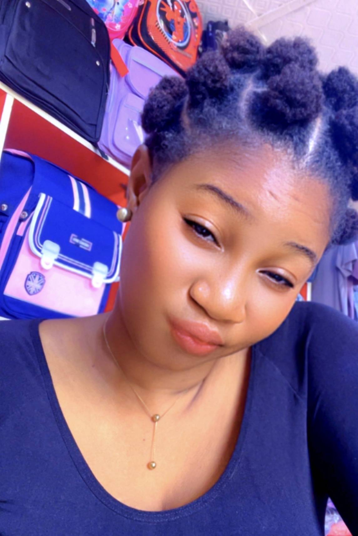 POV: What is that one secret people don't know about you?
Me: Nah una just Dey assume, I no guide
N...