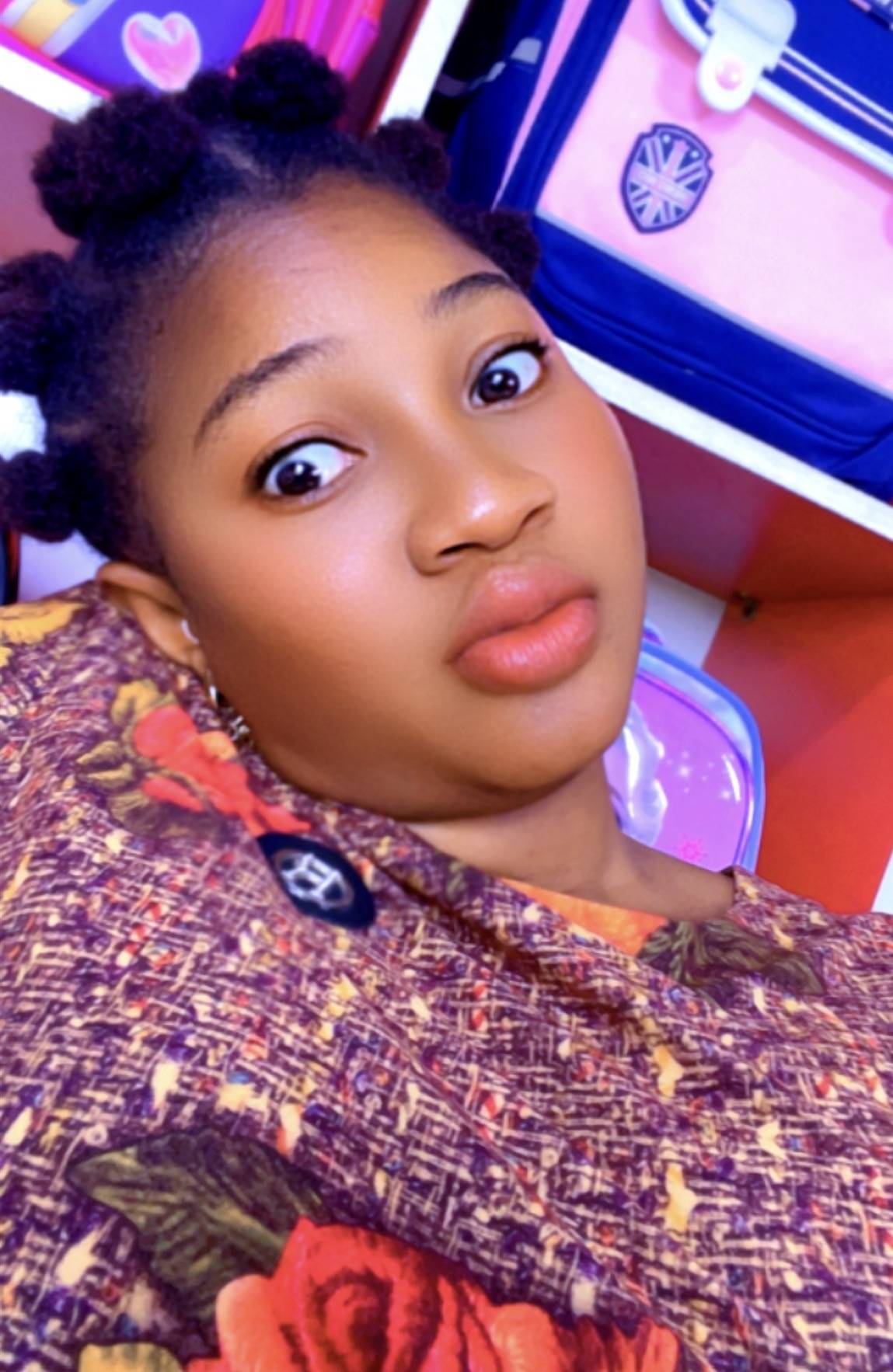 Woke up with swollen lips ๐
E wo ninu yin lo ge mi lete je ๐ก
#LekeeLekee
#Trending
#abby