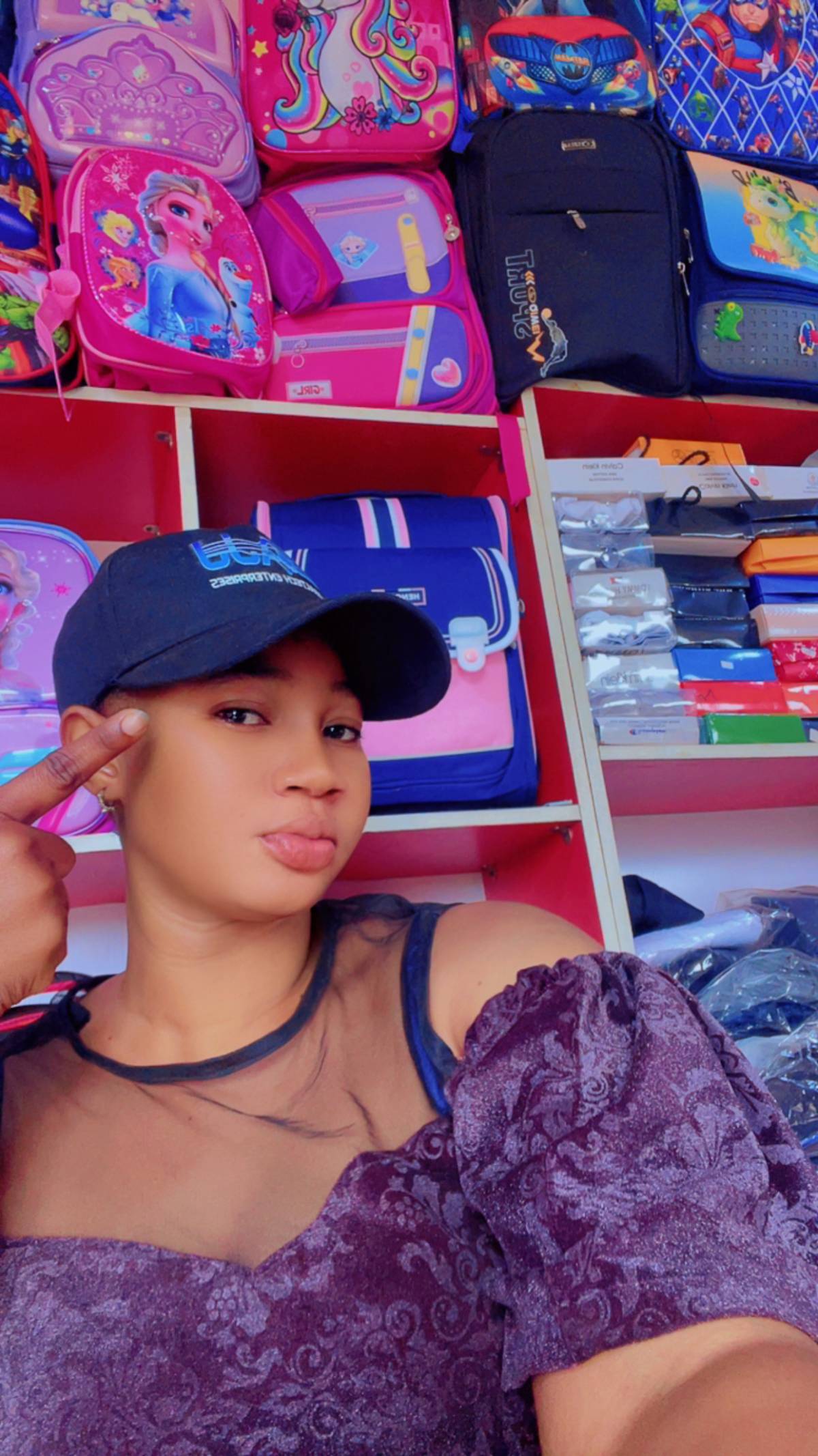 Hii Besties ๐ฏโโ๏ธ
Your girl is here again ๐
Open for her Daily 2kโ
Do well to patronize her ๐๐ฏ...