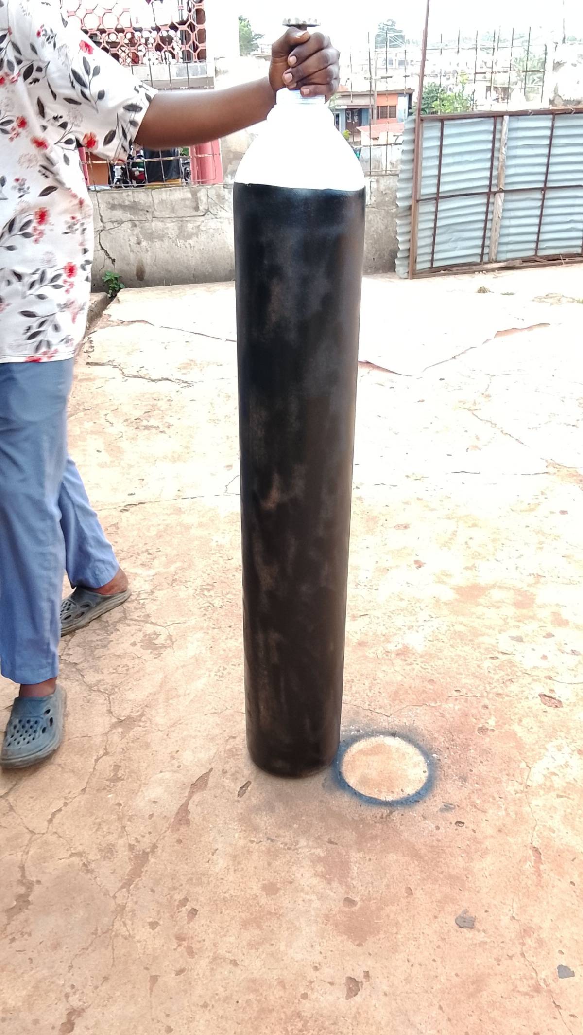 Thanks to God for safe delivery.
Please don't forget to patronize us
Help us Like and share.
#Lekee...