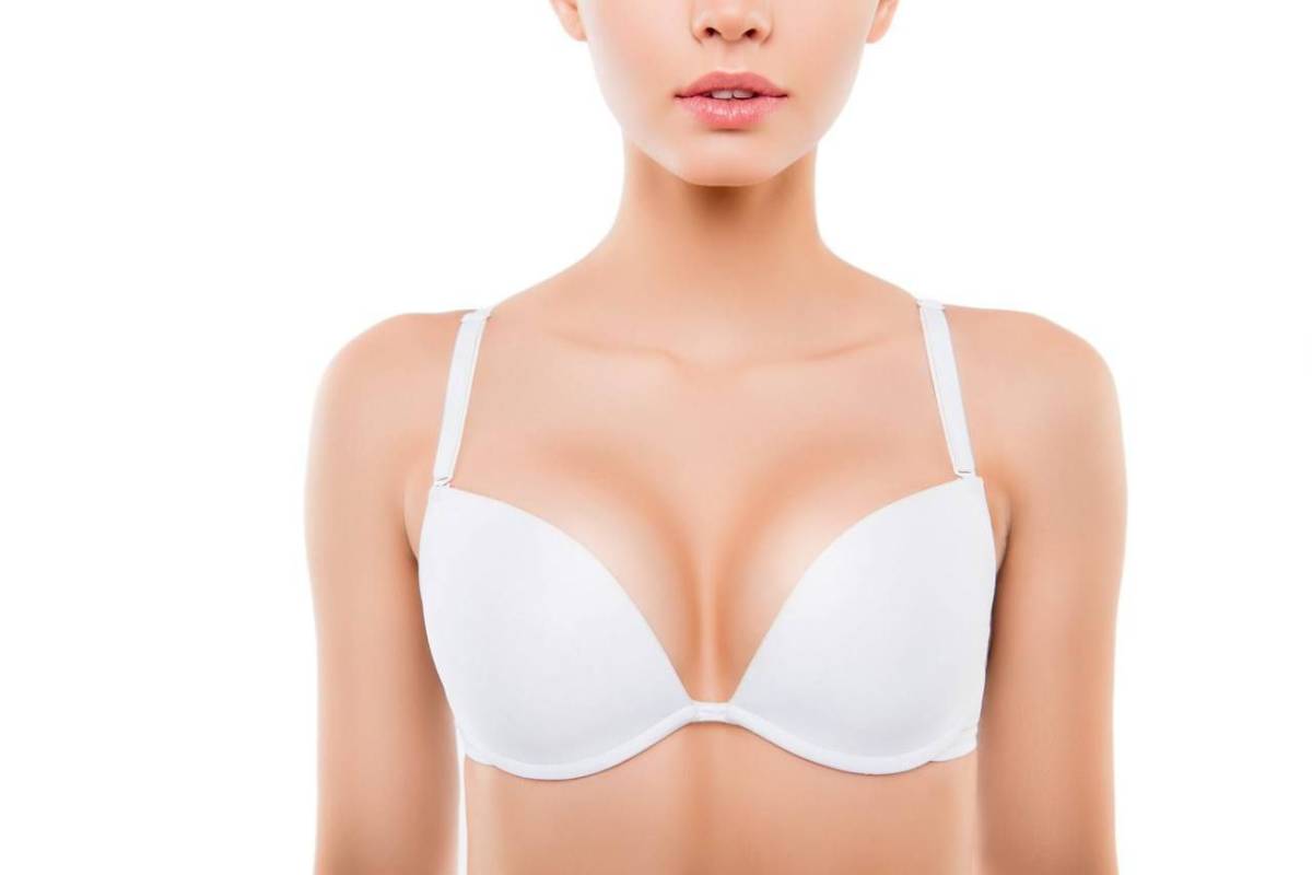 25% of women have one breast larger than the other, by at least one cup size.
#LekeeLekee #Trending...