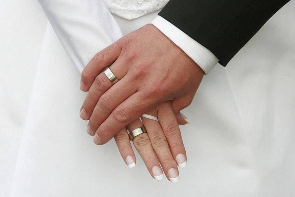The wedding ring is traditionally worn on the ring finger because it is believed that a "vein of lov...
