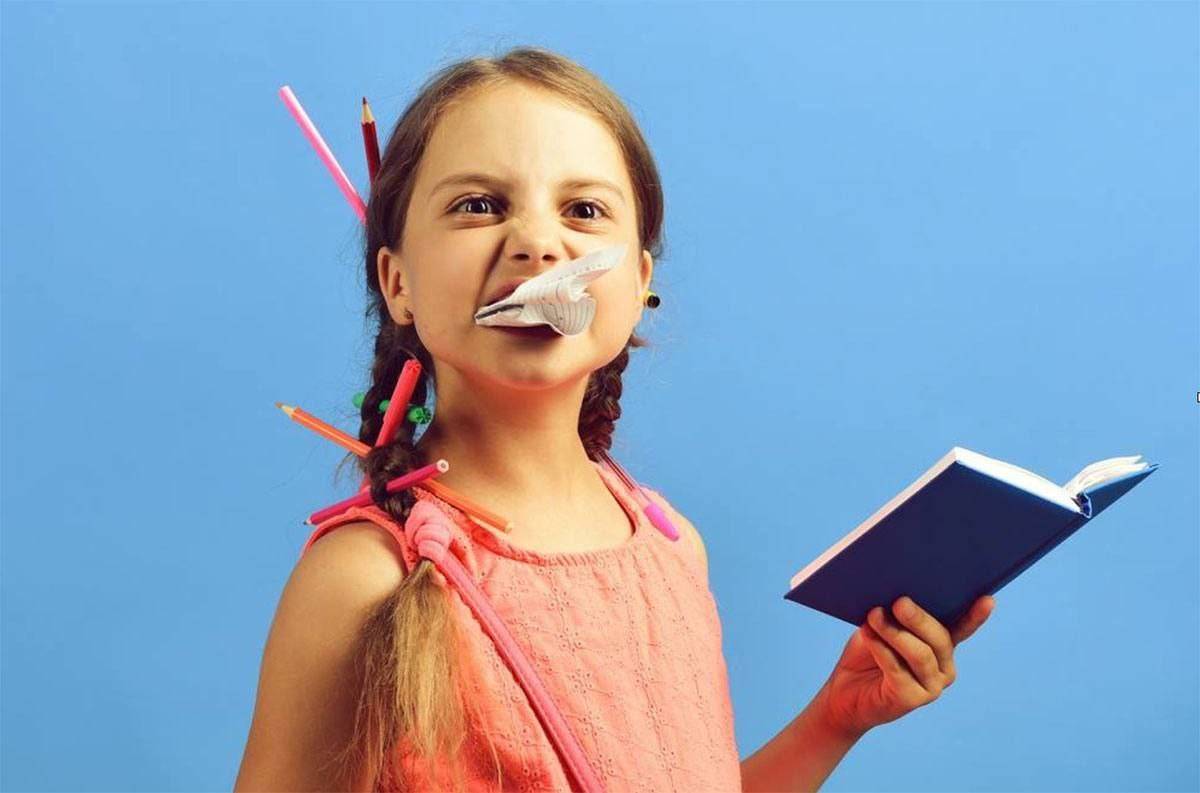 In Russia, it is illegal to tell kids that gay people exist.
#LekeeLekee #Trending #mrfoolish