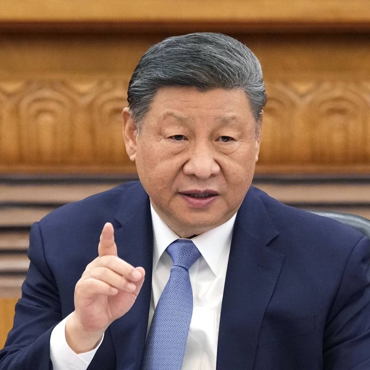 JUST IN:
China has warned companies not to replace workers with AI, saying technological progress s...