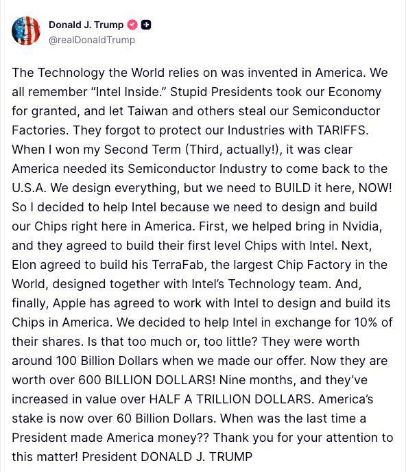 πΊπΈ JUST IN: President Trump says, "We decided to help Intel in exchange for 10% of their shares."
#...